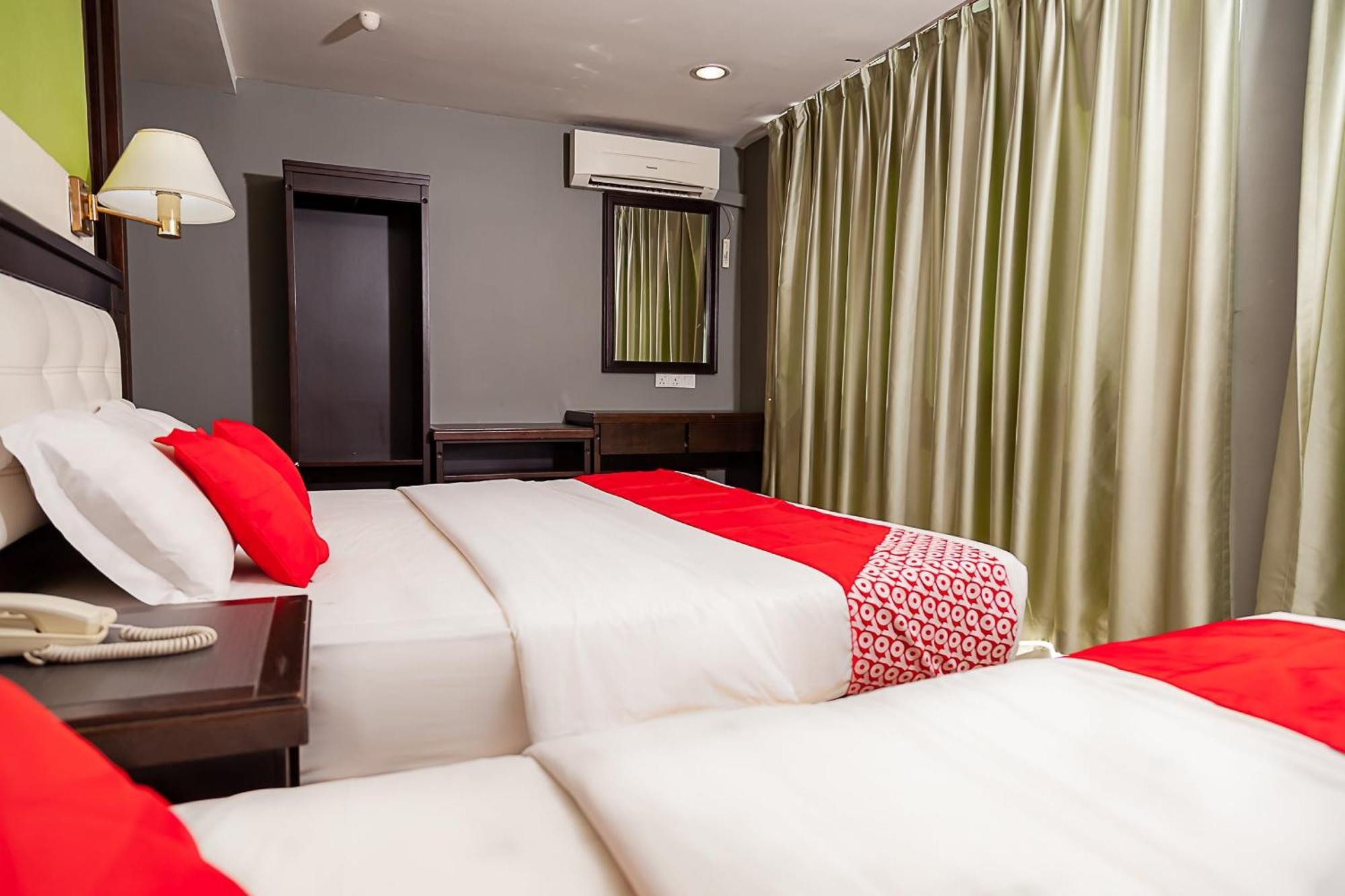 Super Oyo 90055 Mansion Inn Sibu Exterior foto