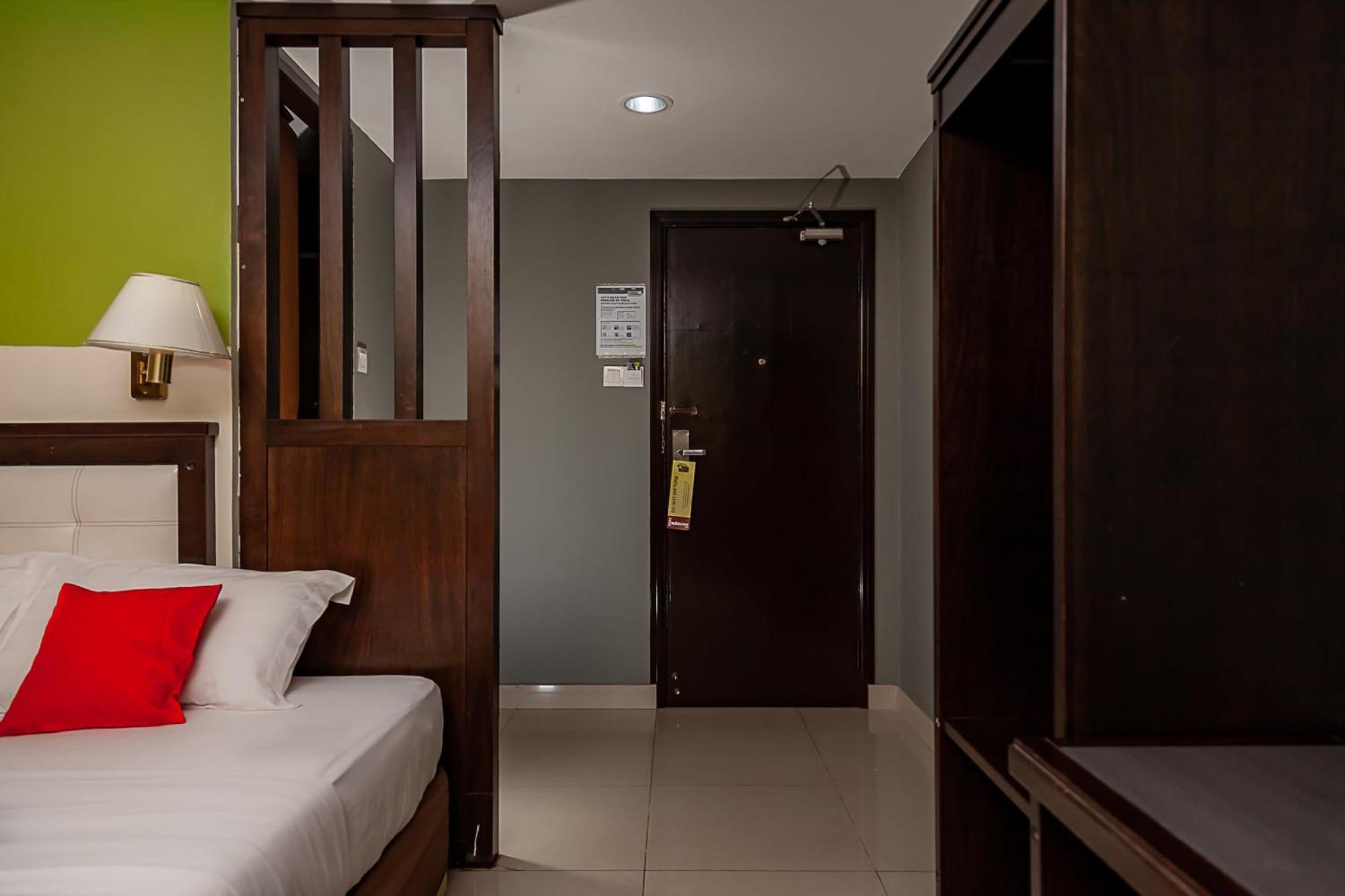 Super Oyo 90055 Mansion Inn Sibu Exterior foto